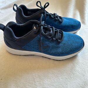 Vionic Men's Deep Blue Athletic Sneakers